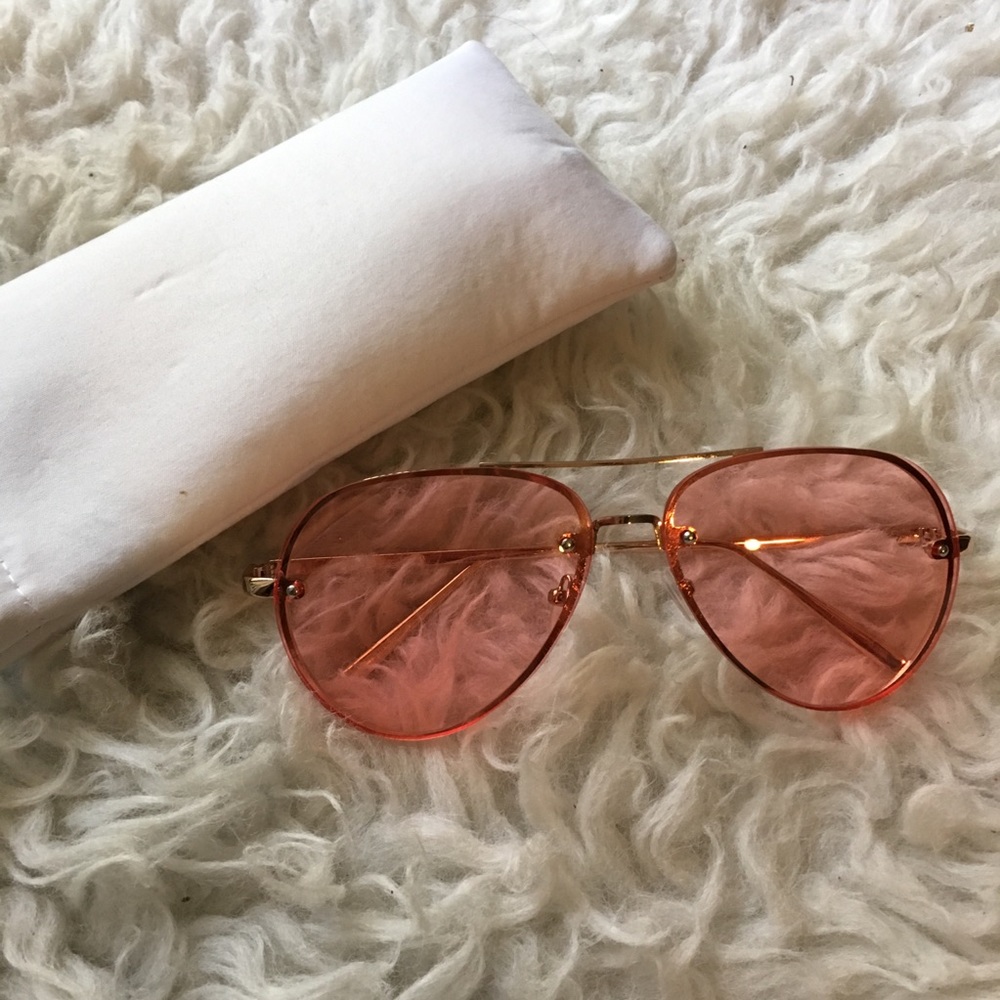 Pink lenses sunglasses never worn